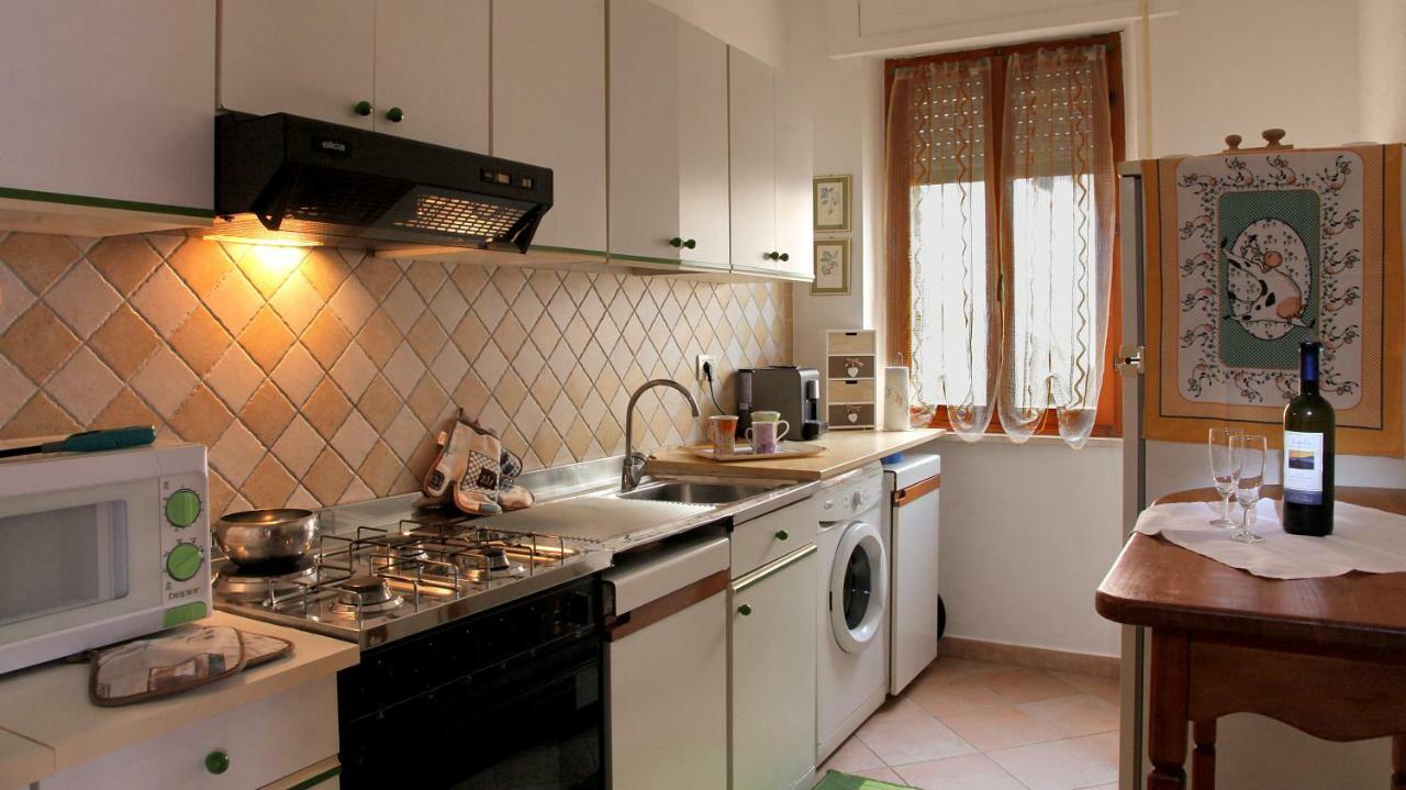 Ferienwohnung Casa Pireddu Cala Gonone Exterior foto